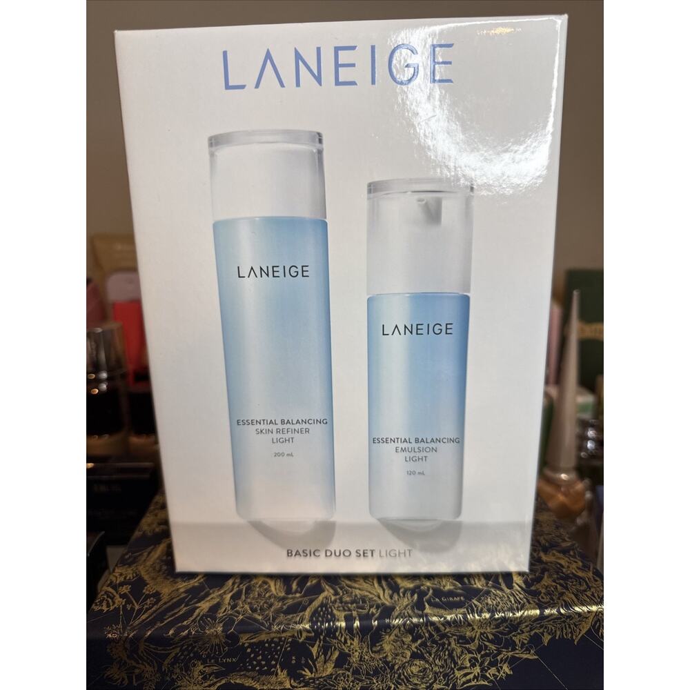 LANEIGE Basic Duo light Set 5 PIECE NIB (Retails for $88)